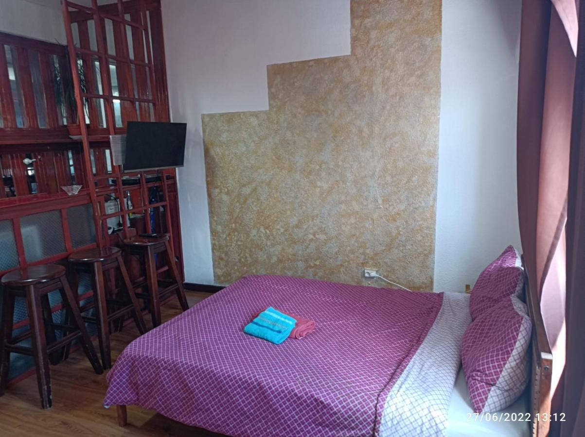 Sweet Central Apartment Bucharest Luaran gambar